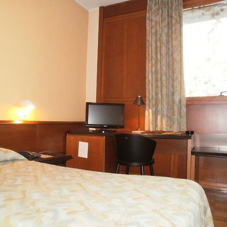 Albergo Villa & Roma Pallazzolo sullʼOglio Quarto foto