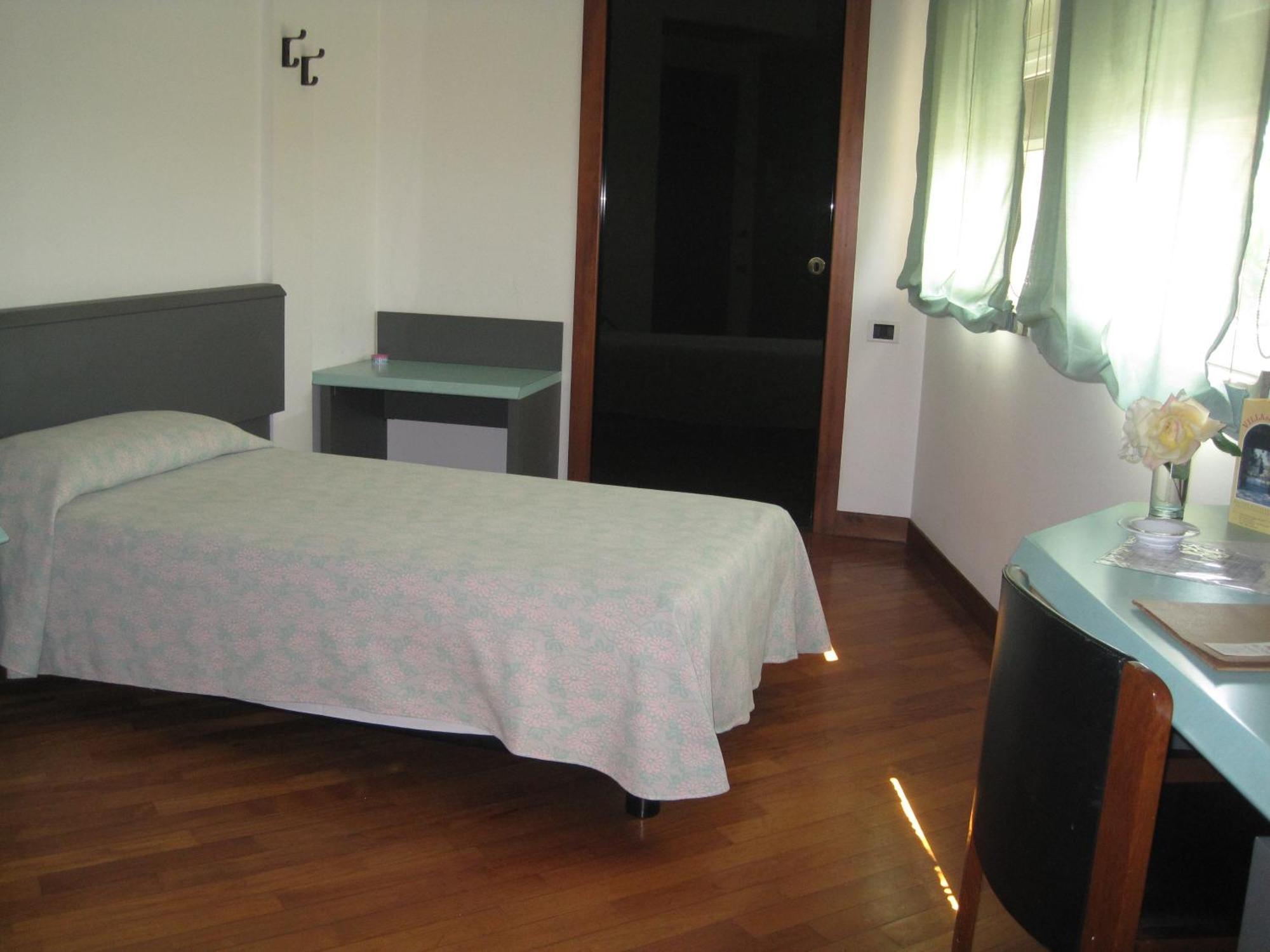 Albergo Villa & Roma Pallazzolo sullʼOglio Quarto foto
